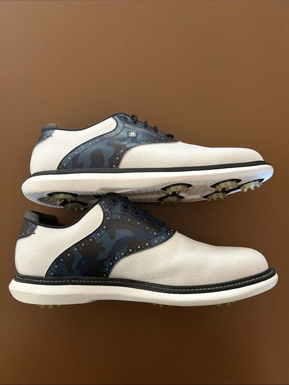 FootJoy Men’s Traditional Blucher Golf Shoes 11 Wide